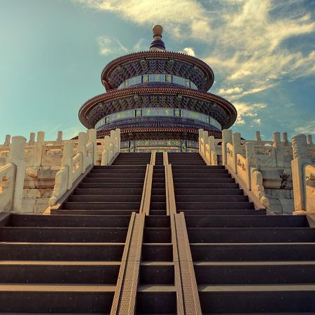 Nostalgia Hotel Beijing Guozijian Ghost Street - Near Beijing Lama Temple, Beihai Park, Jingshan Park, Drum Tower, Houhai Bar Street, Tian'Anmen Square, Located In Beijing Traditional Hutongs, 5 Minutes Away From Beixinqiao Metro Station Zewnętrze zdjęcie