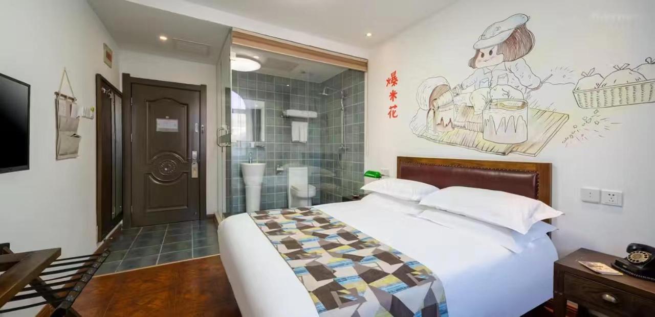 Nostalgia Hotel Beijing Guozijian Ghost Street - Near Beijing Lama Temple, Beihai Park, Jingshan Park, Drum Tower, Houhai Bar Street, Tian'Anmen Square, Located In Beijing Traditional Hutongs, 5 Minutes Away From Beixinqiao Metro Station Zewnętrze zdjęcie