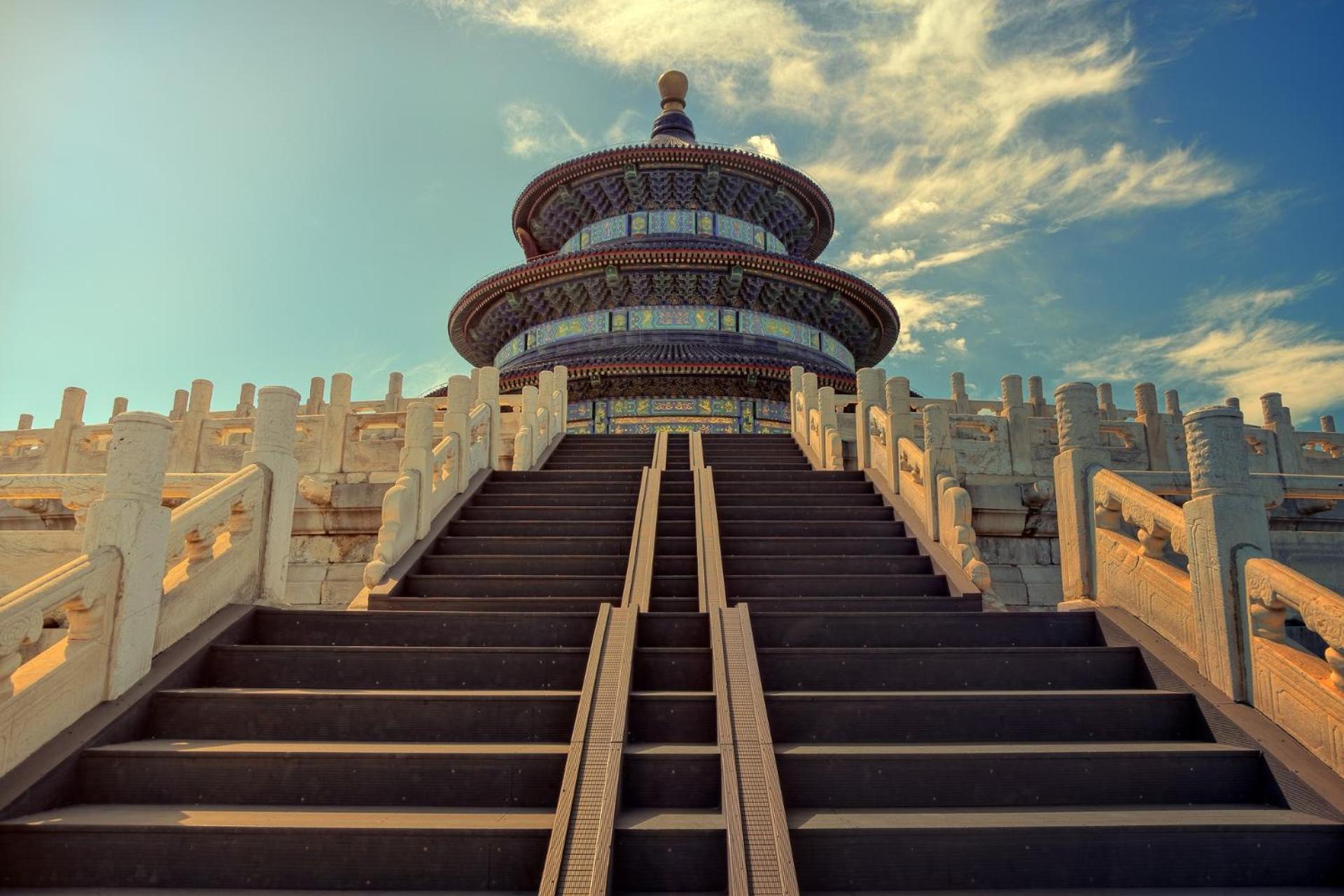 Nostalgia Hotel Beijing Guozijian Ghost Street - Near Beijing Lama Temple, Beihai Park, Jingshan Park, Drum Tower, Houhai Bar Street, Tian'Anmen Square, Located In Beijing Traditional Hutongs, 5 Minutes Away From Beixinqiao Metro Station Zewnętrze zdjęcie