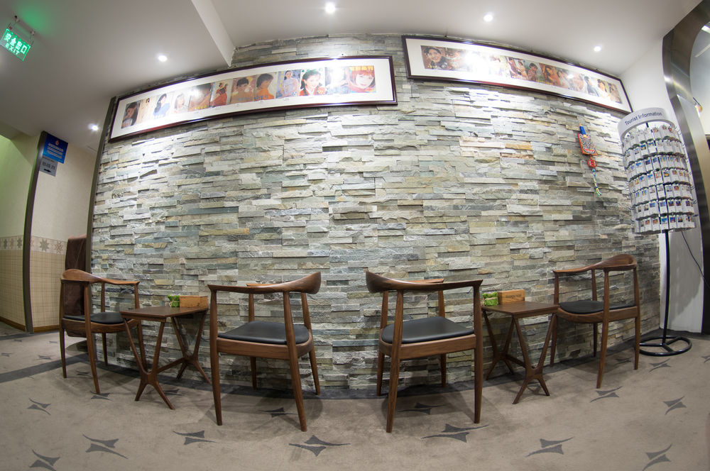 Nostalgia Hotel Beijing Guozijian Ghost Street - Near Beijing Lama Temple, Beihai Park, Jingshan Park, Drum Tower, Houhai Bar Street, Tian'Anmen Square, Located In Beijing Traditional Hutongs, 5 Minutes Away From Beixinqiao Metro Station Zewnętrze zdjęcie